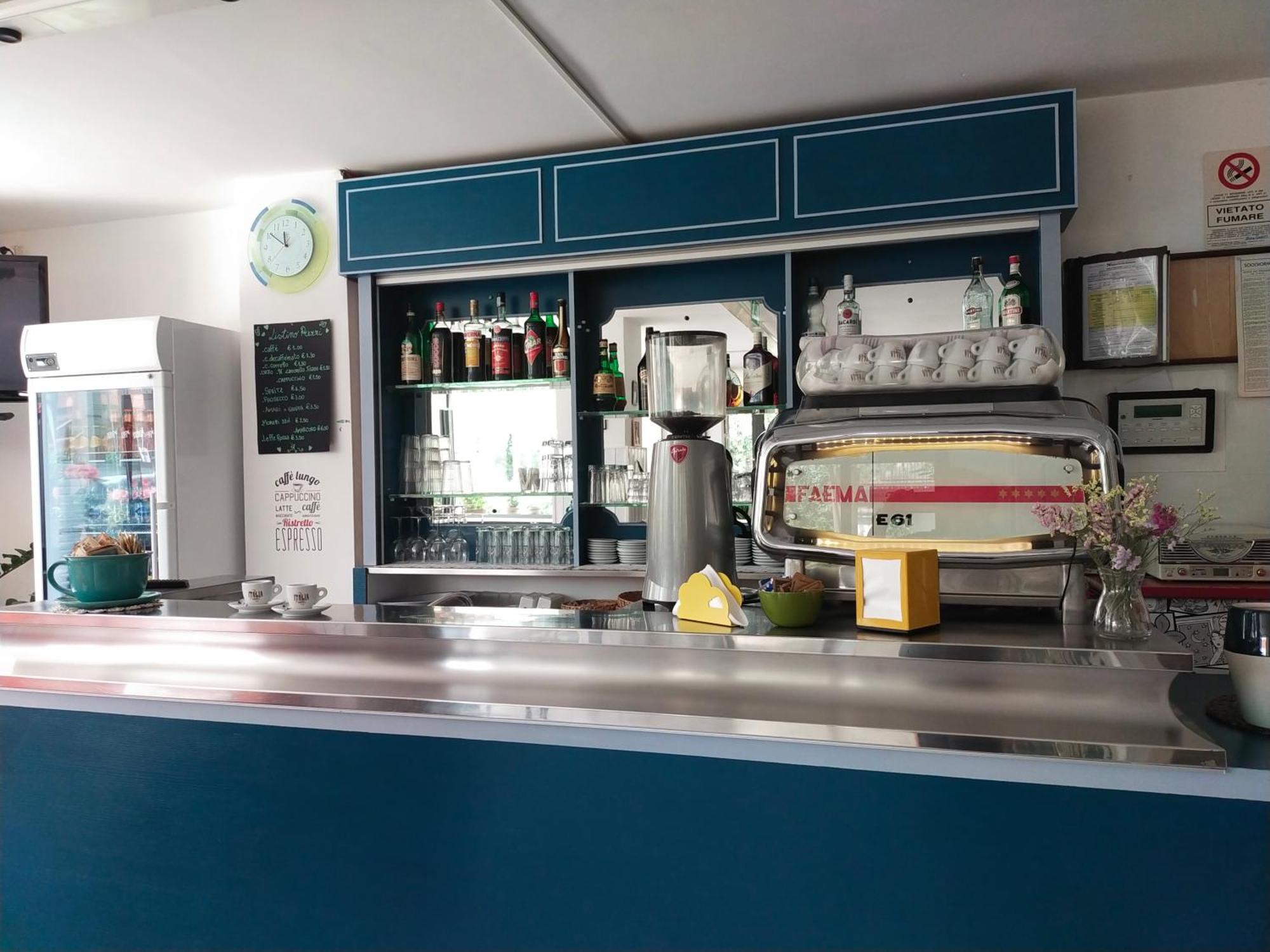 Hotel Goldene Rose Rimini Bagian luar foto