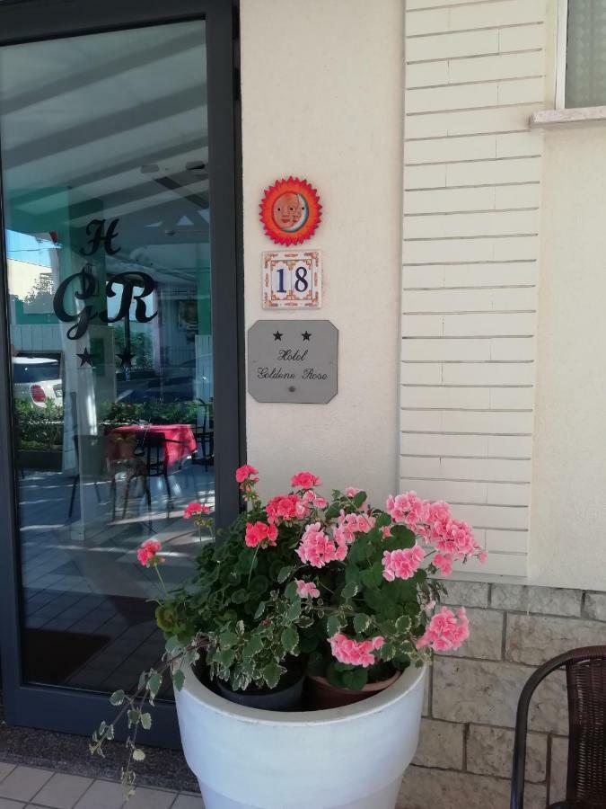 Hotel Goldene Rose Rimini Bagian luar foto